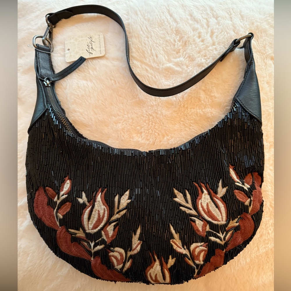 FREE PEOPLE GORGEOUS BEADED PURSE